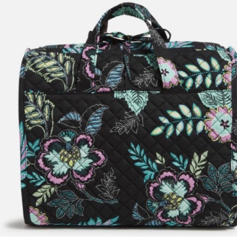 Vera Bradley Grand Hanging Organizer